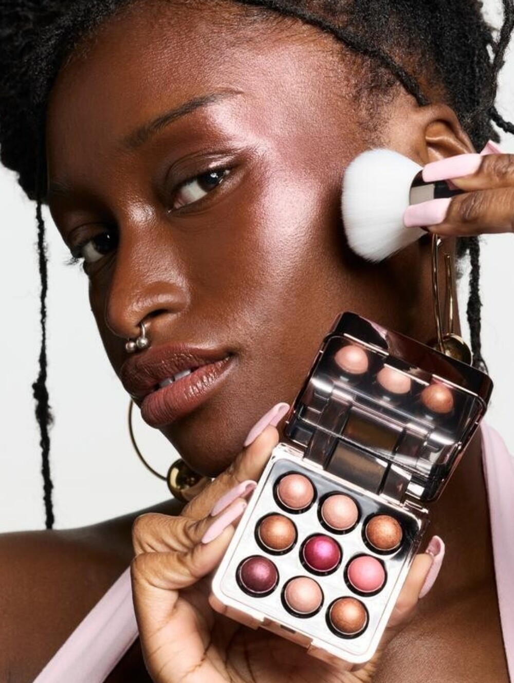 About Face Arabesque Bronzing Blush Luminizing Pearl Palette